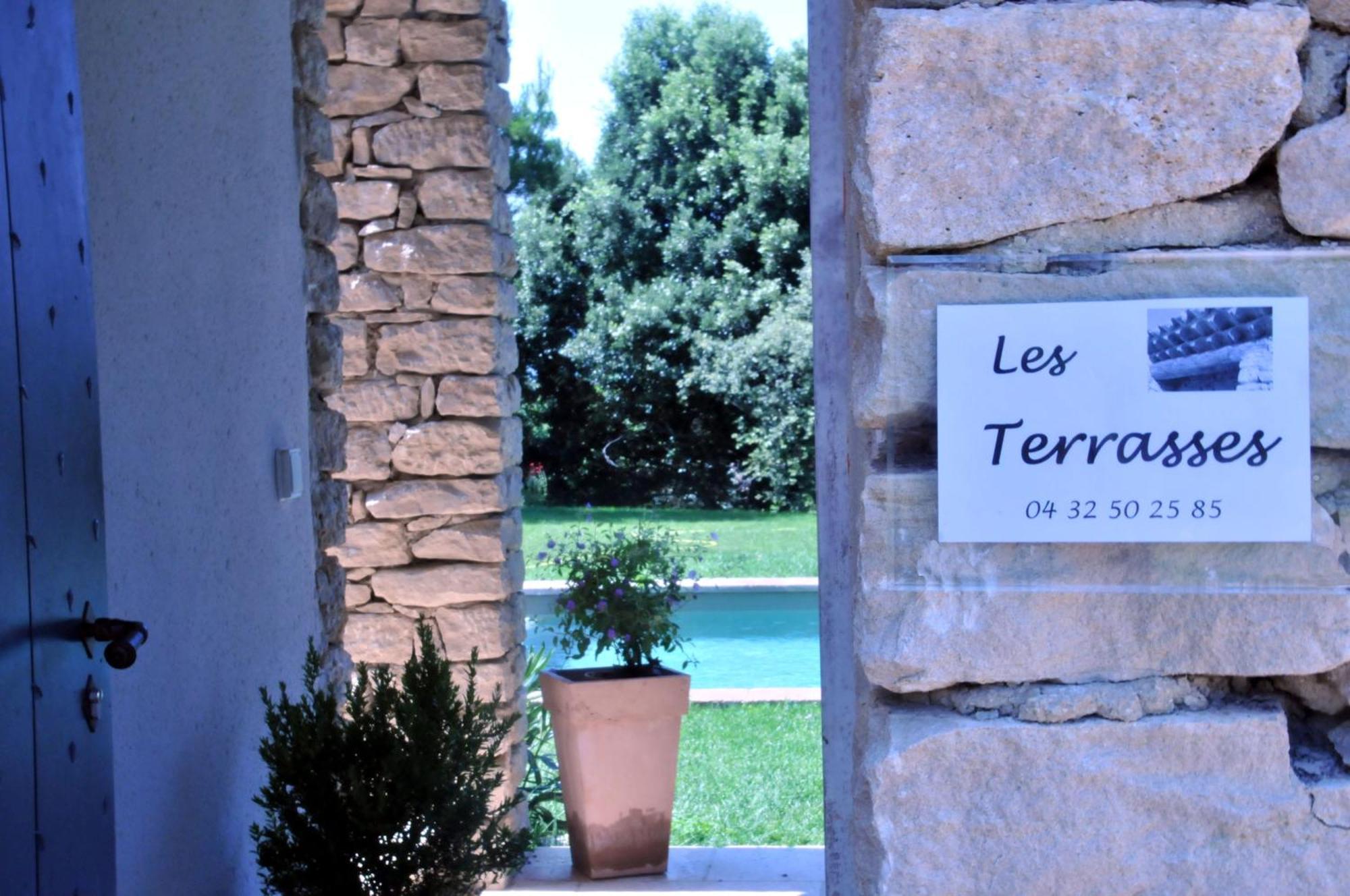 Les Terrasses - Gordes Guest House Bagian luar foto