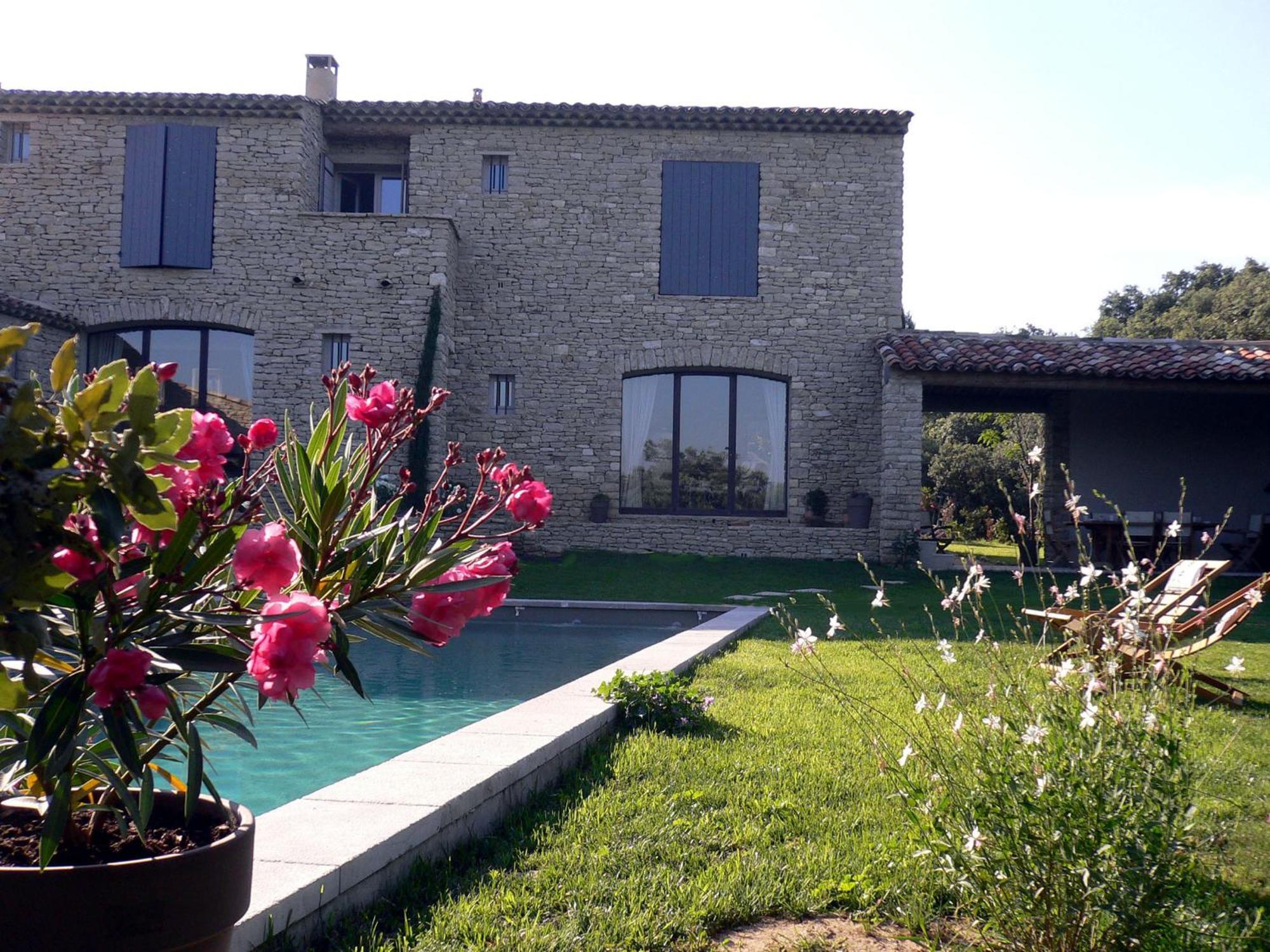 Les Terrasses - Gordes Guest House Bagian luar foto