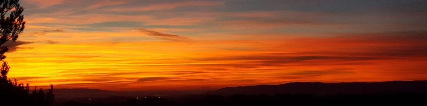 Les Terrasses - Gordes Guest House Bagian luar foto