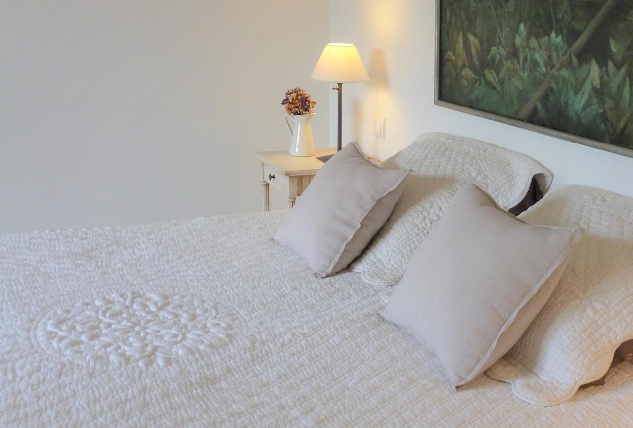 Les Terrasses - Gordes Guest House Bagian luar foto