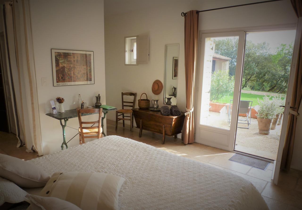 Les Terrasses - Gordes Guest House Bagian luar foto
